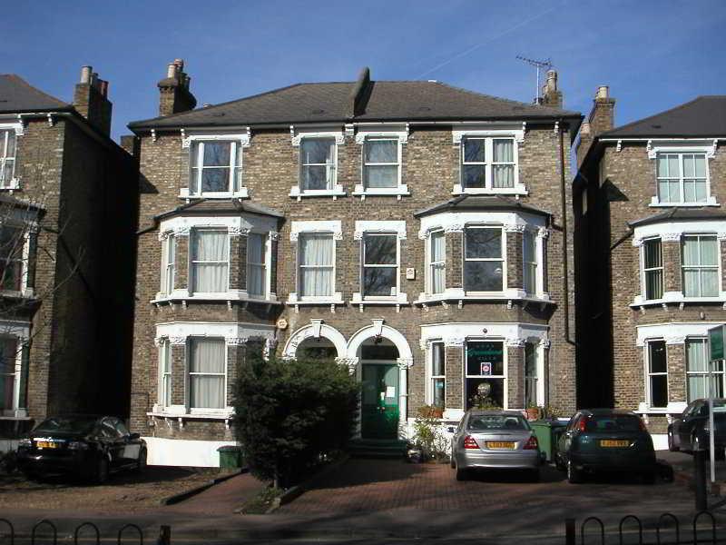 Oyo The Greenland Hotel Londra Esterno foto